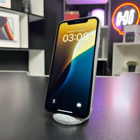 Trade in Apple iPhone Xr 64Gb White IMEI: 4659