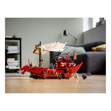 Конструктор LEGO «Летающий корабль Мастера Ву» NINJAGO® 71705